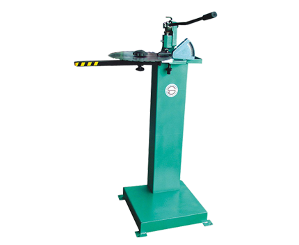 Rozwieracz automatyczny do pił taśmowych